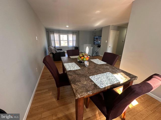 9805 WALNUT AVE, Lanham, MD 20706