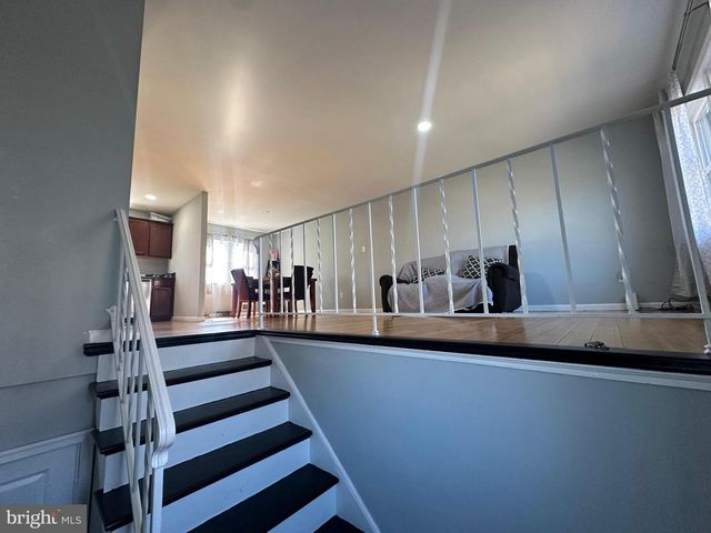 9805 WALNUT AVE, Lanham, MD 20706