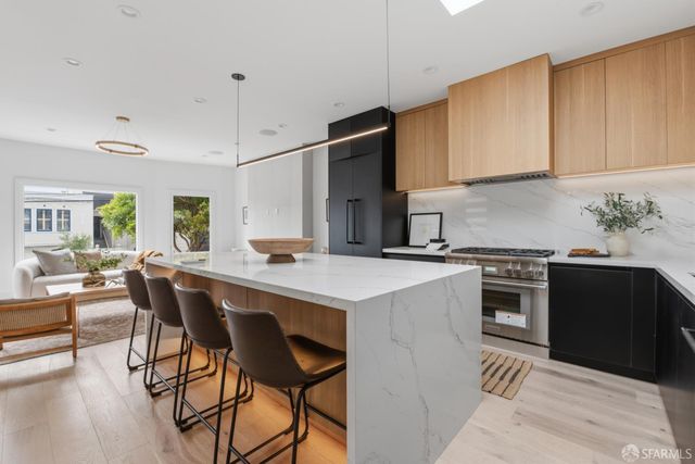 826 40th Avenue, San Francisco, CA 94121