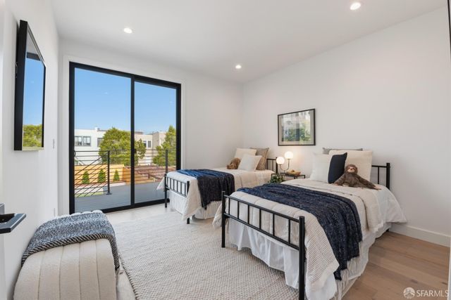 826 40th Avenue, San Francisco, CA 94121
