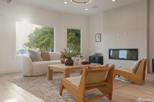 826 40th Avenue, San Francisco, CA 94121
