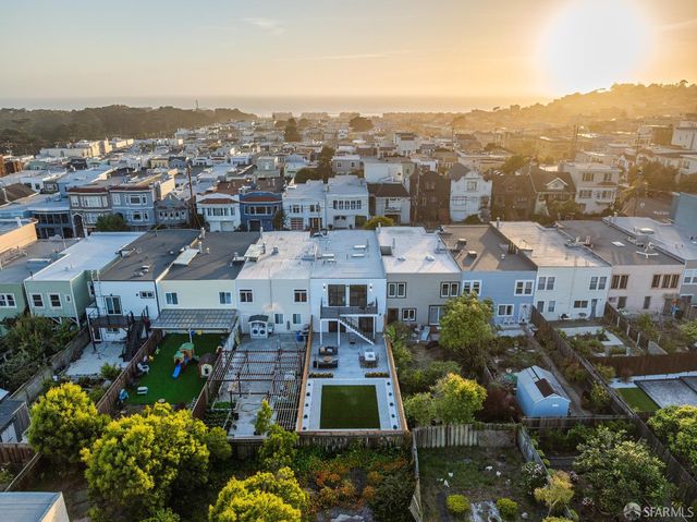 826 40th Avenue, San Francisco, CA 94121