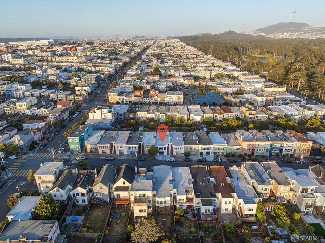 826 40th Avenue, San Francisco, CA 94121