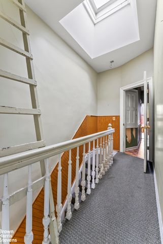 150A DIAMOND Street, New York City, NY 11222