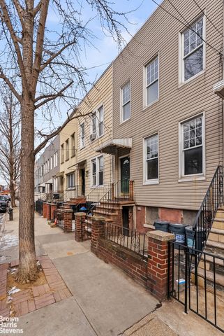 150A DIAMOND Street, New York City, NY 11222