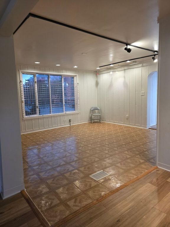 231 N Milwaukee Avenue, Wheeling, IL 60090 — photo 3