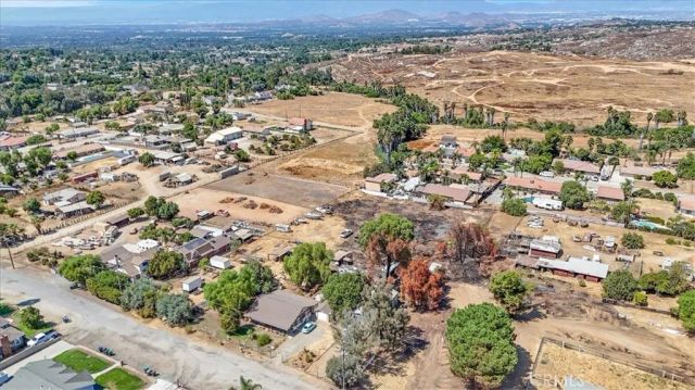 17386 Sage Avenue, Riverside, CA 92504
