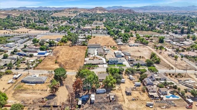 17386 Sage Avenue, Riverside, CA 92504