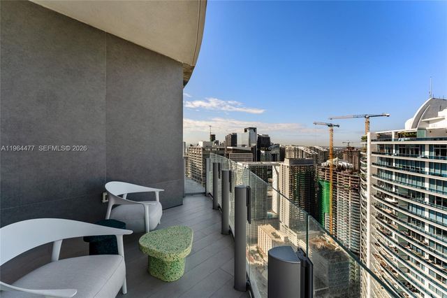 300 Biscayne Blvd Way 5008W, Miami, FL 33131