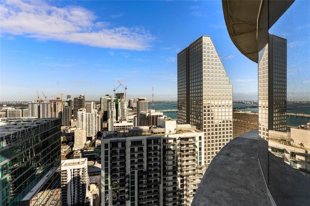 300 Biscayne Blvd Way 5008W, Miami, FL 33131