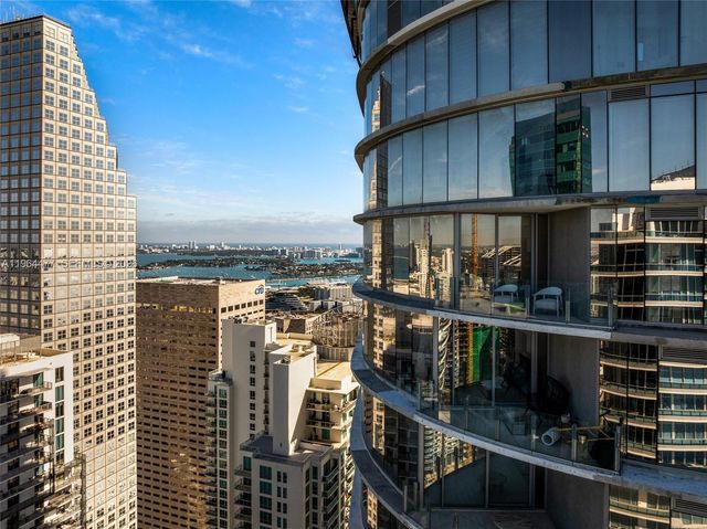 300 Biscayne Blvd Way 5008W, Miami, FL 33131