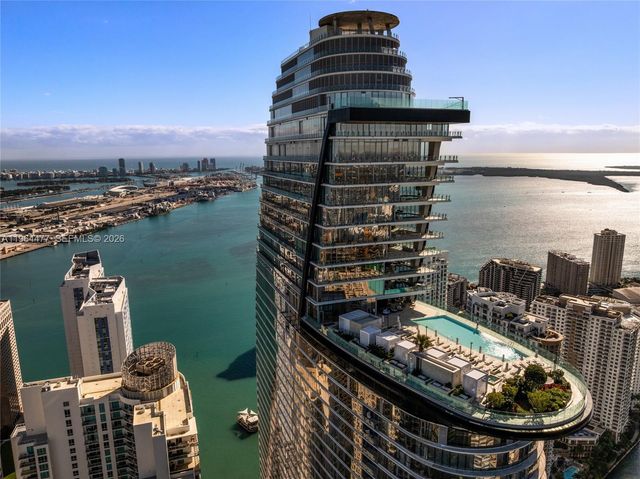 300 Biscayne Blvd Way 5008W, Miami, FL 33131