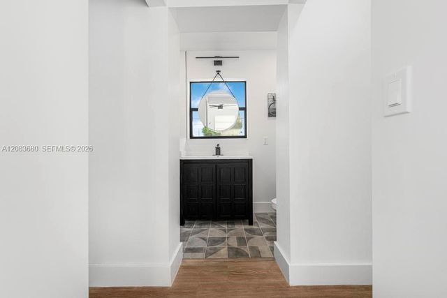218 SW 10th Avenue, Delray Beach, FL 33444