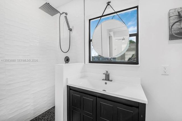218 SW 10th Avenue, Delray Beach, FL 33444