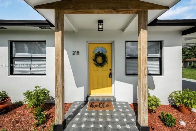 218 SW 10th Avenue, Delray Beach, FL 33444