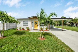 218 SW 10th Avenue, Delray Beach, FL 33444