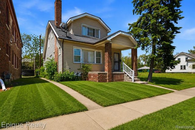 16901 Log Cabin Street, Highland Park, MI 48203