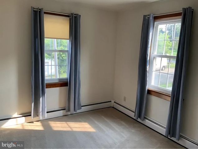 917 HAW ST, Fredericksburg, VA 22401