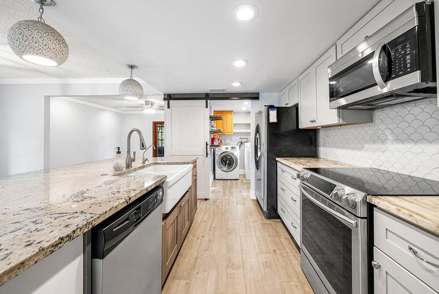 5893 Cassandra Court, West Palm Beach, FL 33415