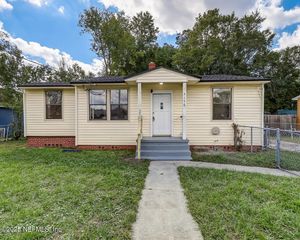 2156 ALLANDALE Circle N, Jacksonville, FL 32254