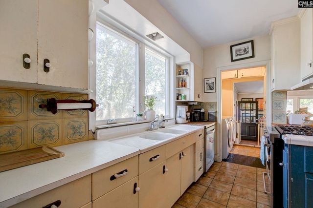 512 Carrison Street, Camden, SC 29020