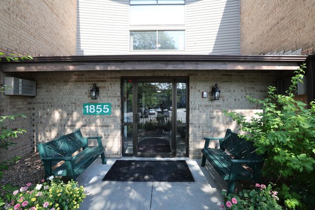 1855 Silver Bell Road 119, Eagan, MN 55122