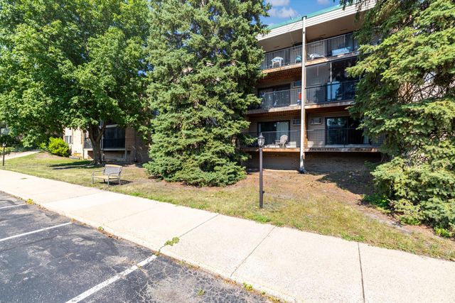 1855 Silver Bell Road 119, Eagan, MN 55122