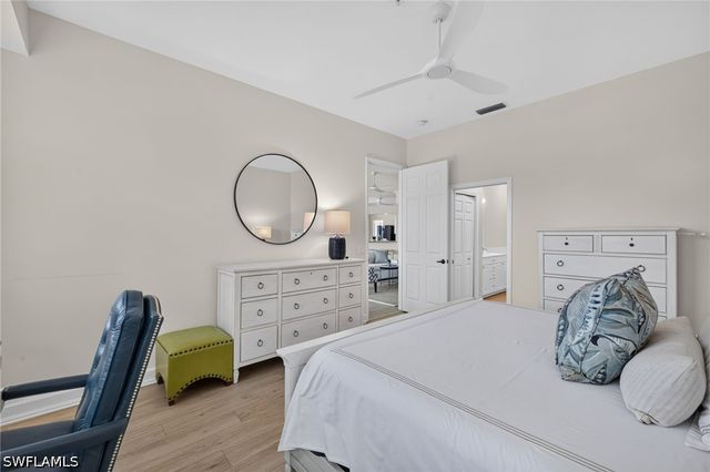 5015 MARINA COVE DR 203, Naples, FL 34112