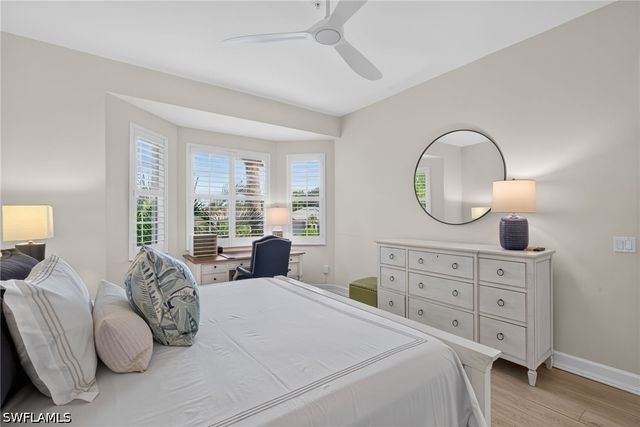 5015 MARINA COVE DR 203, Naples, FL 34112