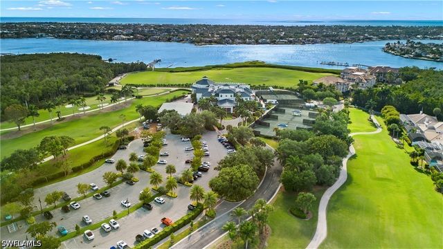 5015 MARINA COVE DR 203, Naples, FL 34112