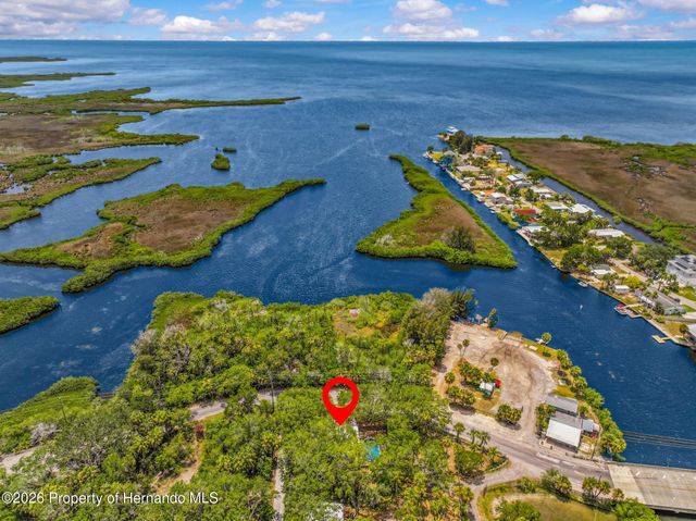 190 Osowaw Boulevard, Spring Hill, FL 34607