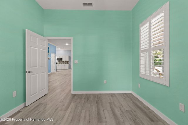 190 Osowaw Boulevard, Spring Hill, FL 34607