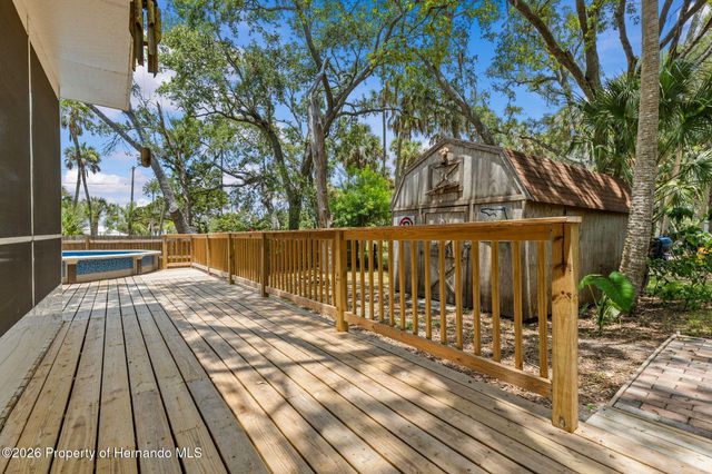 190 Osowaw Boulevard, Spring Hill, FL 34607