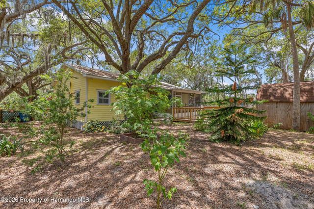 190 Osowaw Boulevard, Spring Hill, FL 34607