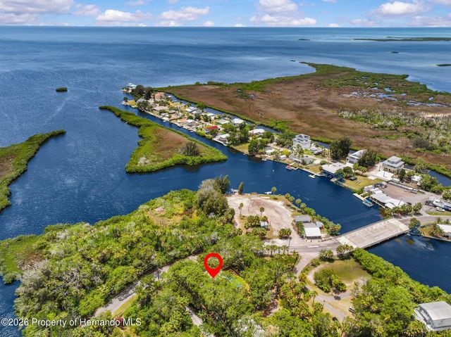 190 Osowaw Boulevard, Spring Hill, FL 34607