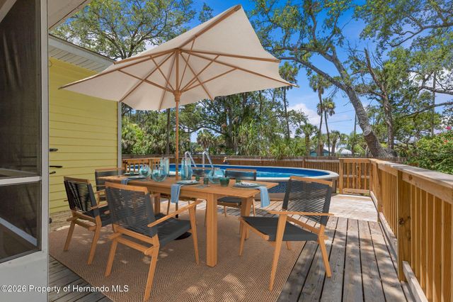 190 Osowaw Boulevard, Spring Hill, FL 34607