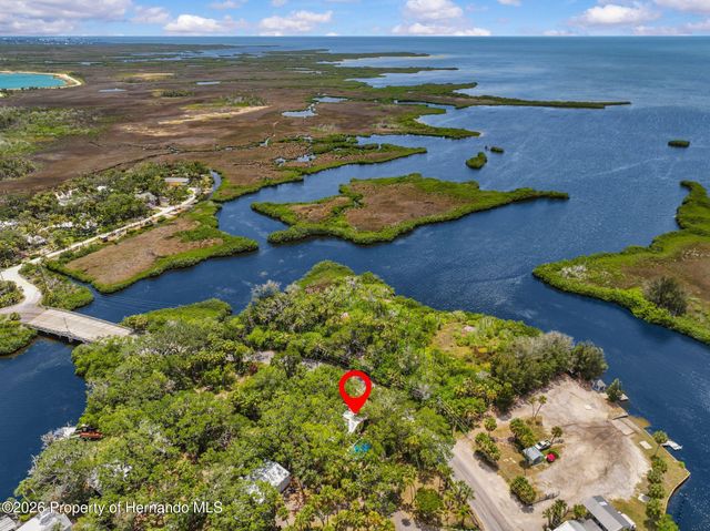 190 Osowaw Boulevard, Spring Hill, FL 34607