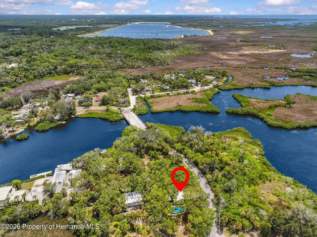 190 Osowaw Boulevard, Spring Hill, FL 34607