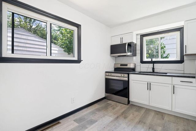 536 Pierce Avenue, Columbus, OH 43213