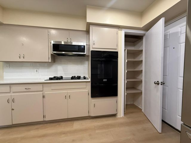 4603 Roundup TRL, Austin, TX 78745