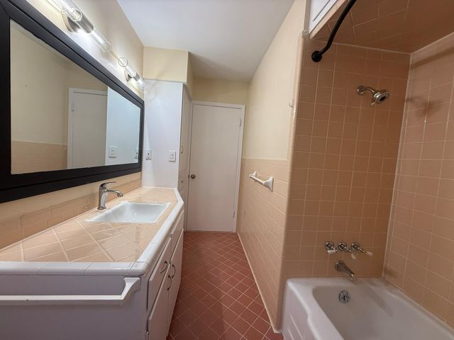 4603 Roundup TRL, Austin, TX 78745