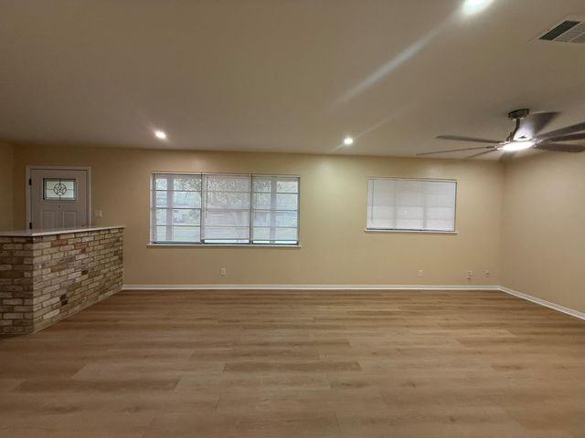 4603 Roundup TRL, Austin, TX 78745