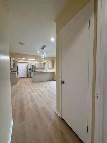 4603 Roundup TRL, Austin, TX 78745