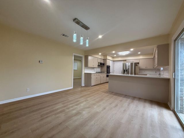 4603 Roundup TRL, Austin, TX 78745