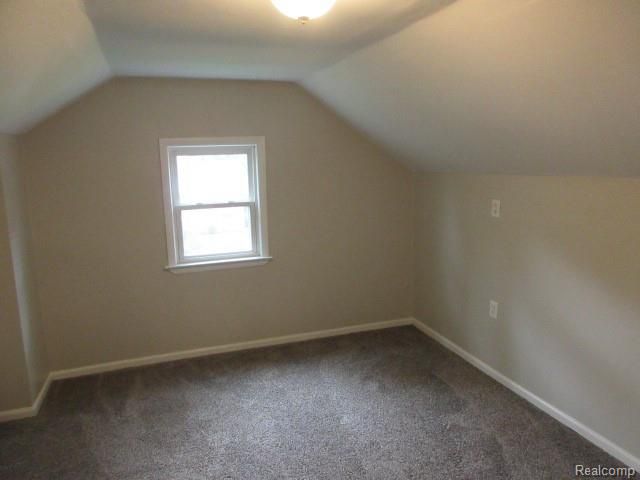 20284 Melrose Street, Southfield, MI 48075