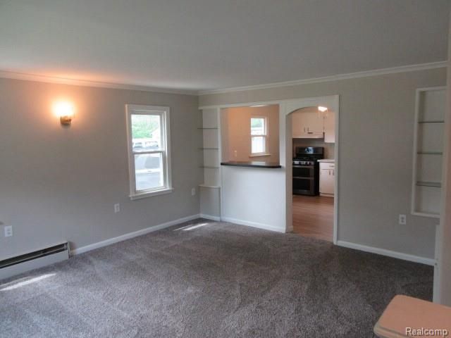 20284 Melrose Street, Southfield, MI 48075