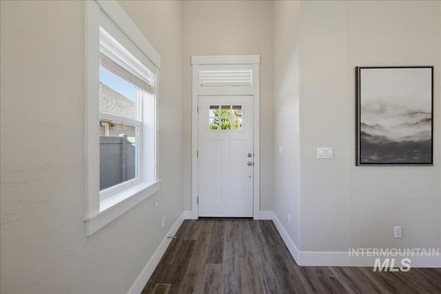 5317 W Lockner Dr, Eagle, ID 83616