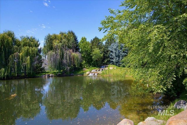 5317 W Lockner Dr, Eagle, ID 83616