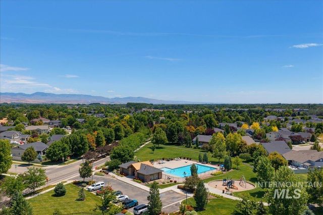 5317 W Lockner Dr, Eagle, ID 83616