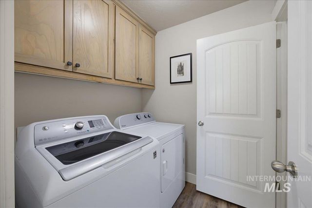 5317 W Lockner Dr, Eagle, ID 83616